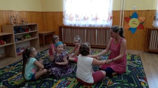 1 Roll, roll boys and girls